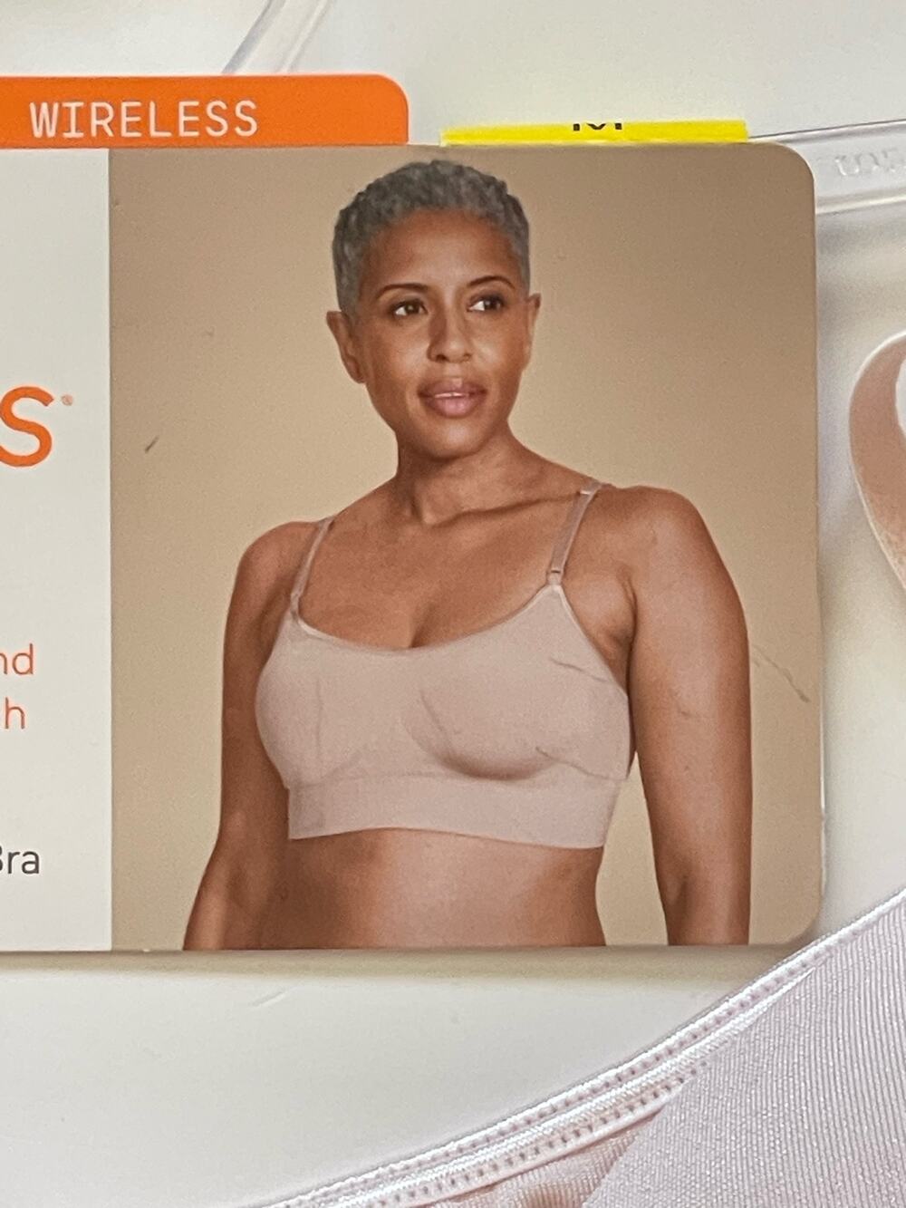 New Warner's Simply Perfect Women's No Dig Seamless Wireless Bra, Medium